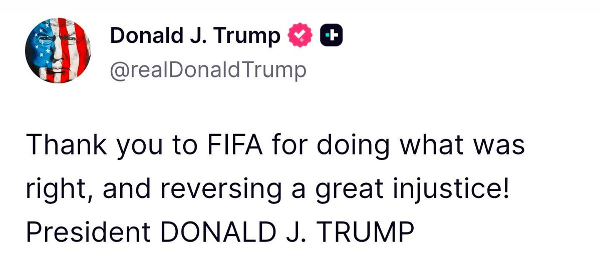 S_H_188's tweet photo. رابع حدث في كأس العالم 2026 يفاجئ الجماهير

——

الرئيس ترامب يتدخّل في قرار حكم المباراة السابقة
بعد ايقاف فلوريان بالكرت الاحمر ويتواصل مع رئيس
الفيفا شخصيًا لمراجعة القرار حتى يتمكن اللاعب من
المشاركة امام بلجيكا، وبالفعل الفيفا ألغى الكرت!

ياخي هذي لو صارت عندنا قامت الدنيا ! https://t.co/0PqOy7n9Fa