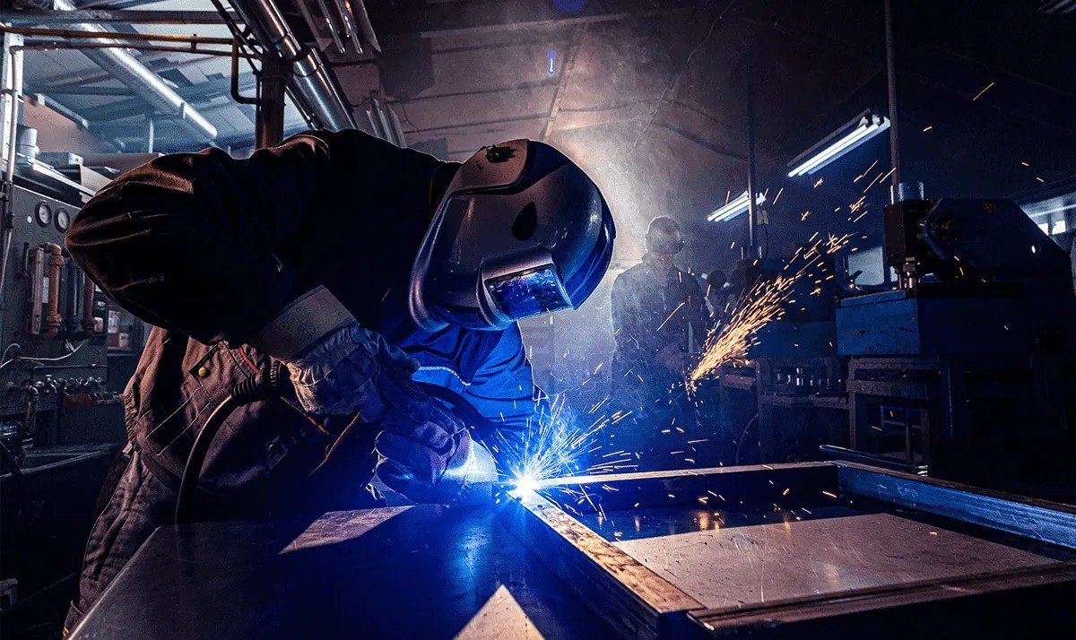mqtooling's tweet photo. Dangers of Welding Fumes & Dust - Welding & grinding inevitably results in the emission of harmful chemicals, toxins, and an essential part of EHS compliance....https://t.co/Ffo1p0EXsd.
https://t.co/t1Z93xDQmP
#airbench #dust #fumes #extraction #mist #quaity #composites #cfrp https://t.co/i4D1rvLTcW