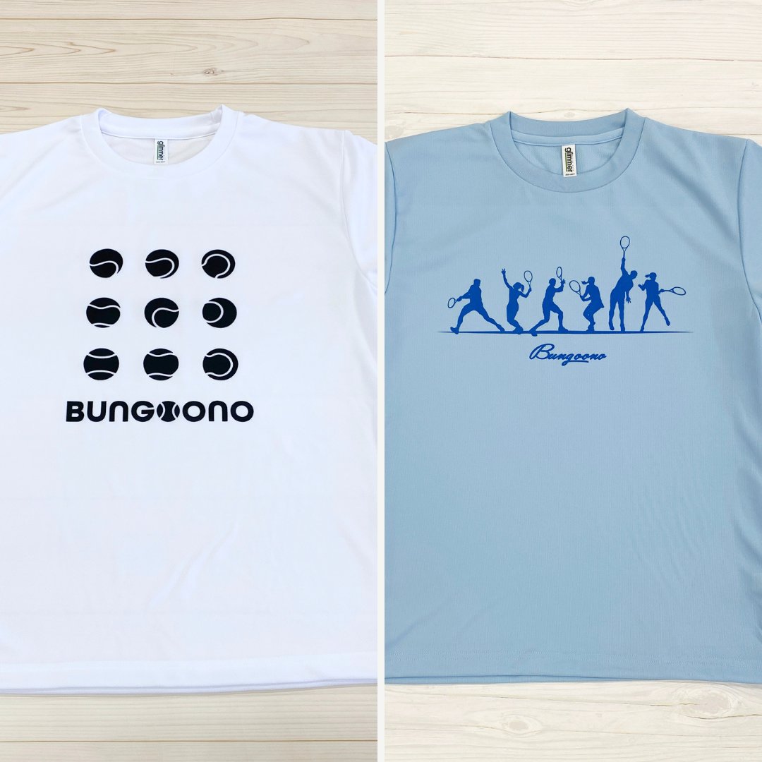 jdsign1986's tweet photo. 【JDサイン実績紹介】
『豊後大野テニス』からのご依頼で、
Tシャツを制作しました！
2年連続でのご依頼✨

同じチームでも代ごとに
異なるデザインを楽しめるのは、
オリジナルTシャツならではの魅力🎾✨

詳しくはぜひHPをチェック💡
https://t.co/T5hHrQ8ca0
#JDサイン https://t.co/WHesl4iznD