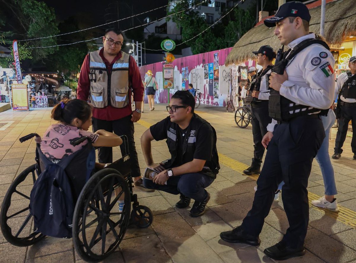 qrooexpress's tweet photo. Refuerza @DIFPDC #operativospermanentes para #prevenir el #trabajoinfantil - https://t.co/ruItBH4tJp
#QRooExpress #Noticias #PlayaDelCármen #QuintanaRoo #QRoo #México #Entérate @estefaniamerkdo #ProsperidadParaTodosYTodas #sigamoshaciendohistoria #Proteccion #RecorridoPreventivo https://t.co/2o4UIdEaYT