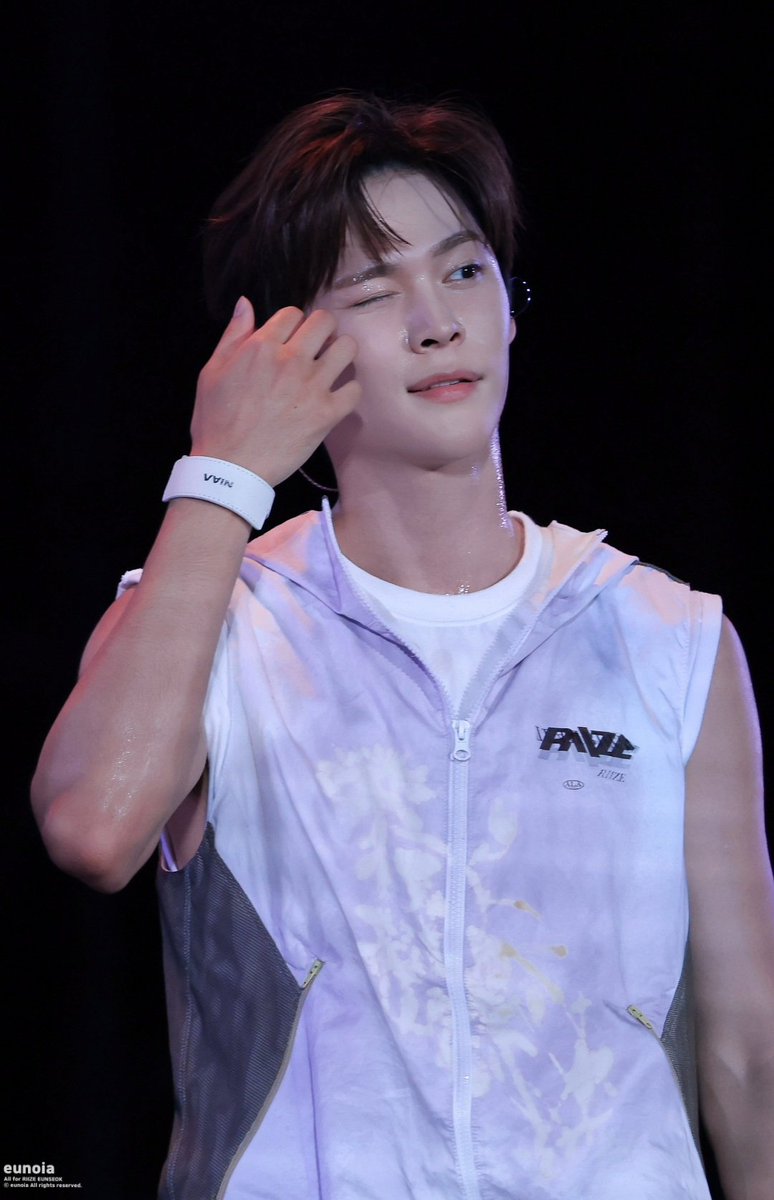 eunoia_319's tweet photo. 260705

#은석 #EUNSEOK #ウンソク 
#RIIZE #라이즈 #ライズ https://t.co/BYuq3mjL3t