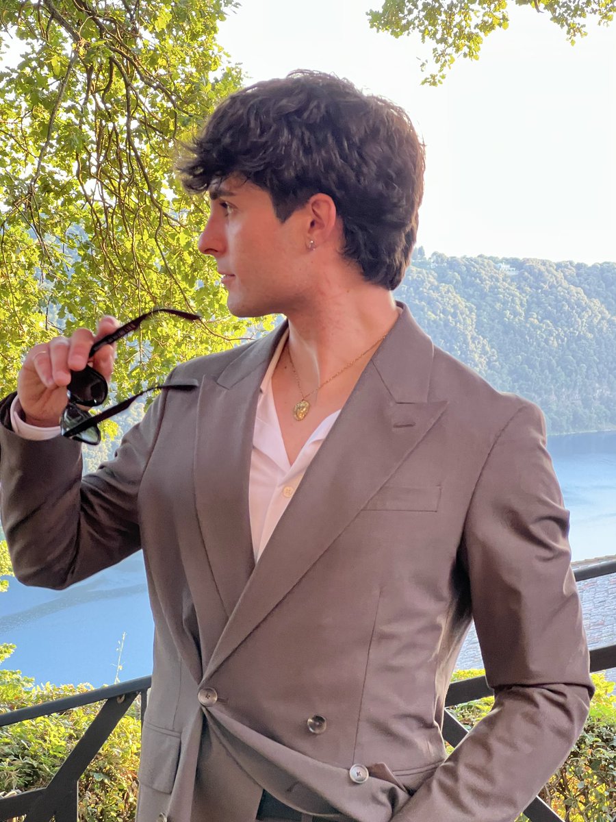 marcopassa_'s tweet photo. completino per matrimonino https://t.co/iNPz4RNDMl