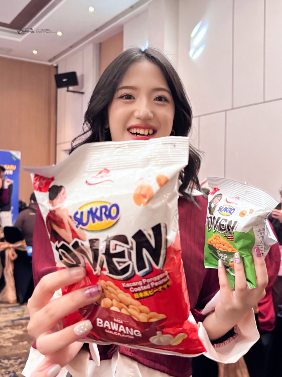myuniverse1216's tweet photo. 260705 Sukro Oven Oshi Day 

happy #MonDanella sukronella<3 @Danella_JKT48 

#DanellaJKT48 #다넬라 #ダネラ https://t.co/ViN1kmpzJK