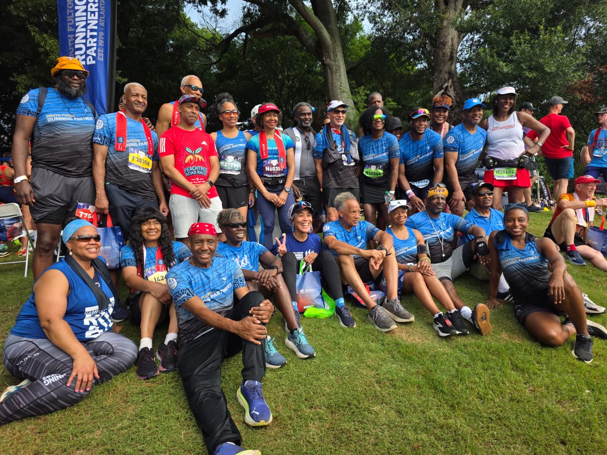 SoFultonRunners's tweet photo. On the 4th of July the Partners soaked up the summer, endured the heat, & along with 50,000 others toed the start line of the largest 10k in the world… the Peachtree Road Race. The race was great, & the reunion of the community of runners in Piedmont Park was even better. #NHPRR https://t.co/eNcBm3XsmU
