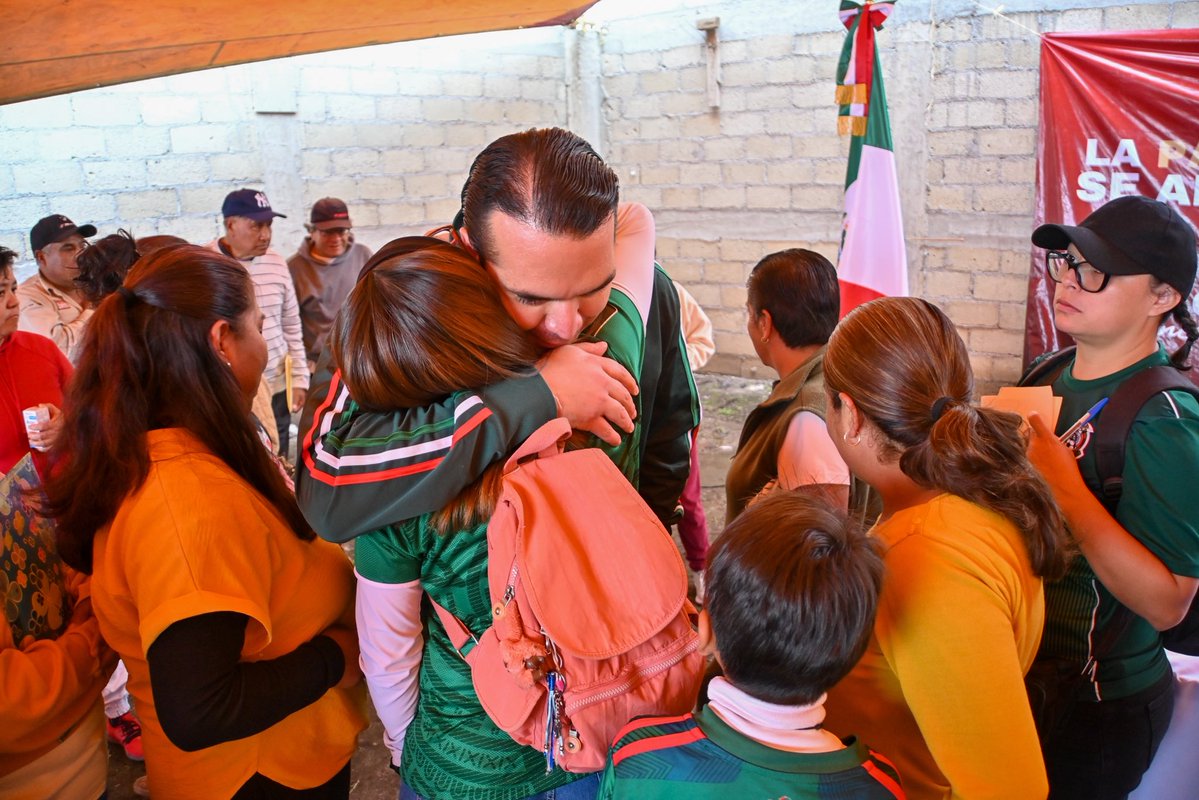 kalidmohamedb's tweet photo. Con el liderazgo de nuestra querida Presidenta, @Claudiashein y de nuestra querida Gobernadora, la Mtra. @delfinagomeza, seguimos impulsando los principios de la Cuarta Transformación, convencidos de que una nación fuerte se construye desde sus comunidades.
#KalidEsLerma #Lerma https://t.co/etMq3yFYCi