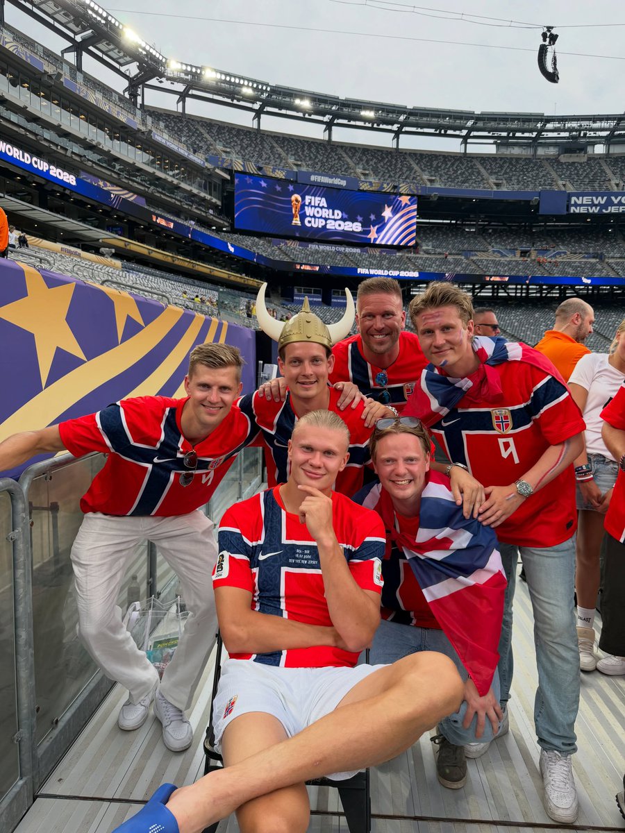 GeronimoMorgans's tweet photo. He’s genuinely enjoying his life out there. 🇳🇴 https://t.co/EKjOcGFzj1