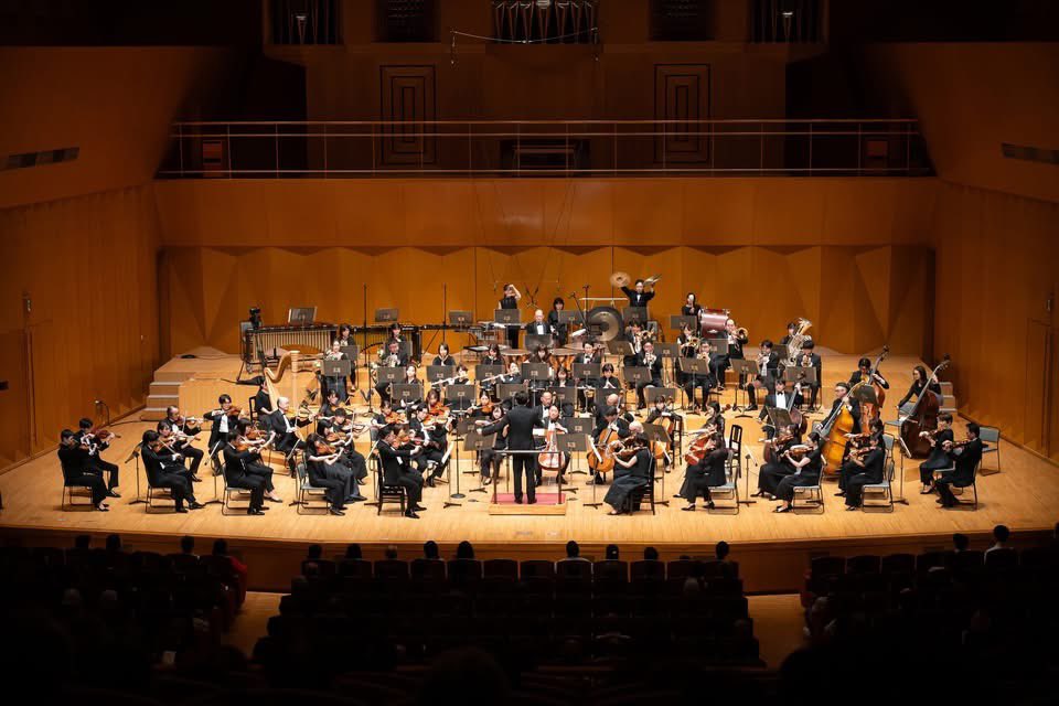 RohmMusic_F's tweet photo. 【アーカイブ視聴は8/4(火)まで！】

ROHM MUSIC FOUNDATION 30TH ANNIVERSARY PROJECT Vol.11
「オーケストラ・アンサンブル金沢　プレミアム・コンサート in 金沢」が、6/27(土)に石川県立音楽堂にて開催されました！

郷古廉さんがソリストを務め、会場が大きな拍手に包まれた協奏曲や、角田鋼亮さんの指揮でお届けしたバレエの名曲は、8/4(火)までの期間限定でアーカイブ配信中です🎥
ぜひご覧ください✨✨

視聴はこちら↓
https://t.co/KMyhMmI41A