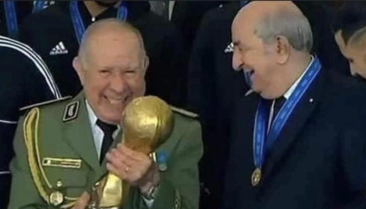 Fos7aa_'s tweet photo. ثلات نكسات للمافيا العسكرية:
إقصاء المنتخب الوطني
مقاطعة الانتخابات 
تأهل المنتخب المغربي https://t.co/g72YKVtKLz