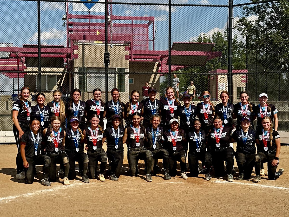 roimidwest's tweet photo. 🏆 CHAMPIONS 🏆
ROI Midwest-Kessler 15U wins the Colorado Sparkler Supplemental Power Pool. 17 games across two tournaments on this road trip (P5 Patriot Games → Sparkler), and they saved the best for last. 
Final: 8-6 over Wisconsin Lightning, always great competition, well respected team and great coaching. 

Offense respected
@MaiseyMcCarty55 
2-4, HR, 4 RBI
@GabriyellaK 
2-3, 3 R, RBI, 2 2B
@kadenceb2028 
2-4
@VaiVasques2028 
H, R
@KynleeDiLibero4 
2B
@CarleeB13360 
RBI 2B

Pitching:
@MaiseyMcCarty55 (W): 
6.1 IP, 9 H, 3 ER, 5 BB, 3 K
@GabriyellaK : 
0.2 IP, 0 ER, 1 K (Save)

Up Next- TC Nationals-St. Louis 
@MidwestPremierS @tagupSoftball @LineDsoftball @ExtraInningSB @SoftbalAmerica @triplecrownspts @TCSFastpitch