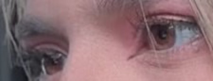 Romiina_gg's tweet photo. imagínate ser ari juega juegos y que esos ojos solo te miren a ti (y a los 104 partidos del mundial) https://t.co/RHyhSZMWAu