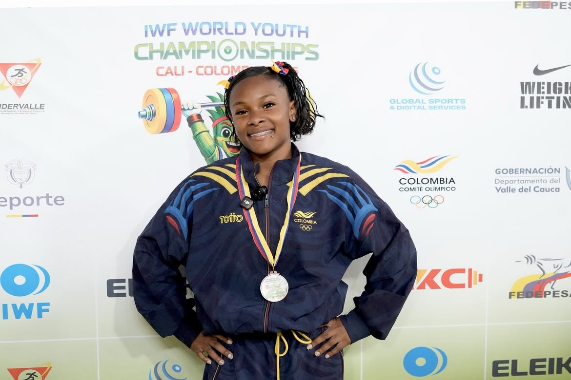 OlimpicoCol's tweet photo. 🥉 Mariana Asprilla, primera medalla nacional en el Mundial U-17 de levantamiento de pesas 🏋️‍♀️

Con un levantamiento de 61 kg en el arranque, Mariana Asprilla consiguió la medalla de bronce en la categoría de los 44 kg.

Nota completa aquí 👉 https://t.co/IfBLFHiSSe

📷 indervalle https://t.co/3Kzg7S8TGb