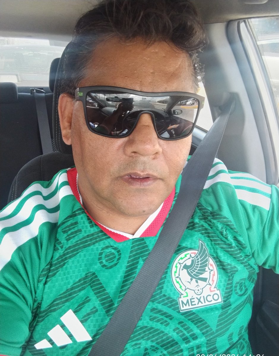 KAIAK2323's tweet photo. Y.. SI... SI... VAMOS MÉXICO POR EL TRIUNFO ⚽🏆 🇲🇽🤠♥️💯🎉🫂🙏🏼 https://t.co/Ja5lqEBhAg