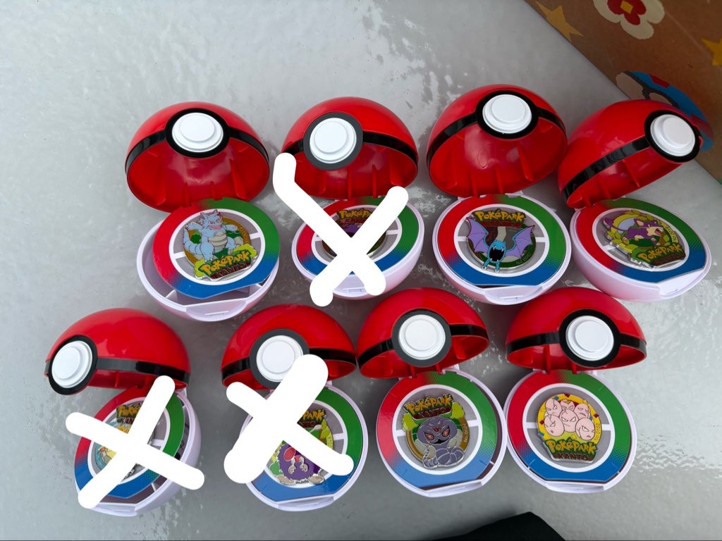 out_031's tweet photo. ポケパーク　ピンズ　ポケモンパーク

譲→画像の物

求→ご提示ください

郵送にて交換希望
もしくは、都内手渡しですが
多忙な為日程調整出来る方のみ

よろしくお願い致します https://t.co/fQWqjDaFFz