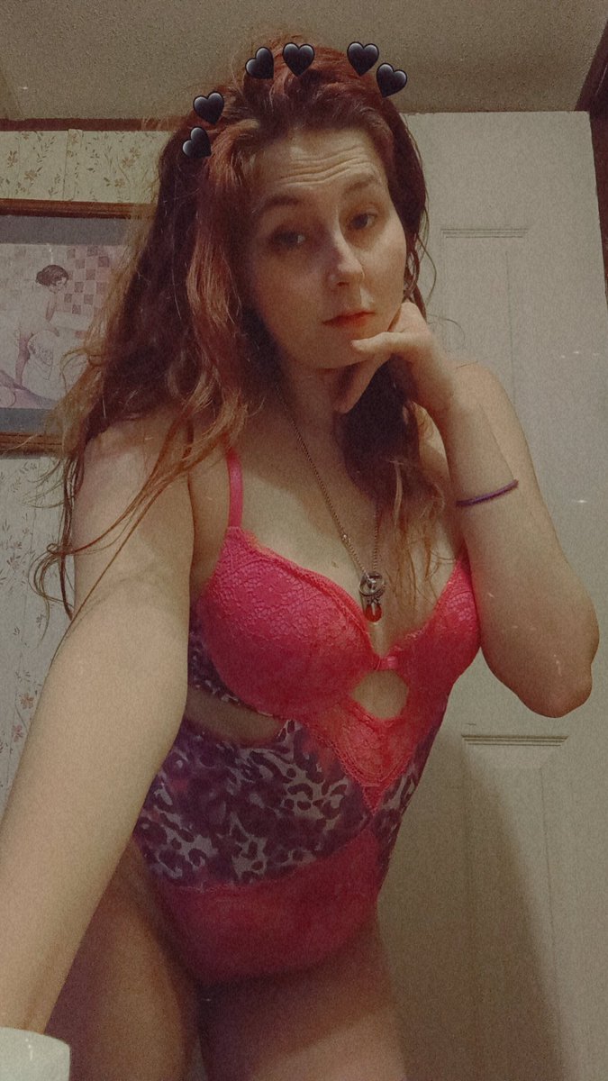 SeksGoddess1722's tweet photo. the bigger the age gap the more I want it 😩🫦
Hmu daddy I’m waiting https://t.co/VkJwNVTJ8n