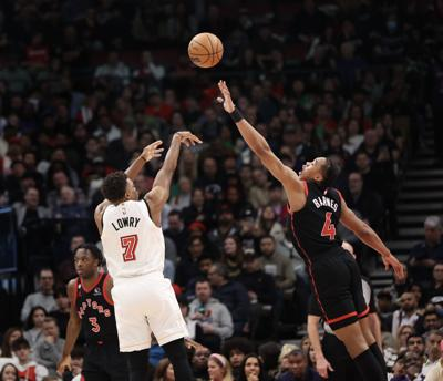 SBGreatestPF's tweet photo. To Kyle Lowry,

PLEASE don't sign a one day contract and retire. Stay for one more year, reunite with Kawhi, mentor Scottie, IQ, Shead and everyone else, and try to get a second ring. https://t.co/43Zouw0Yv4