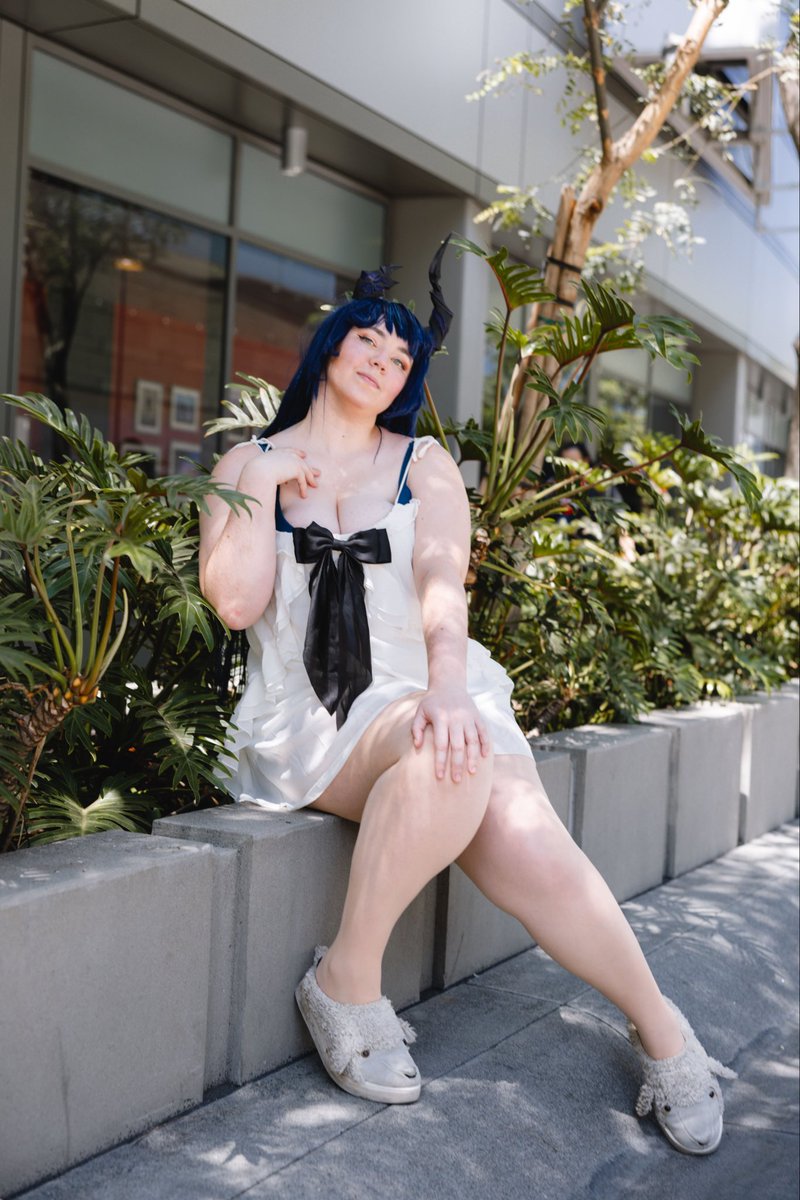 circuscatcos's tweet photo. A little respect for women can get you very, very far~

#Ravencrafts 
(Sheep slippers were so comfy…)
📸: @ darthiqmedia https://t.co/YBcSxLMJwX