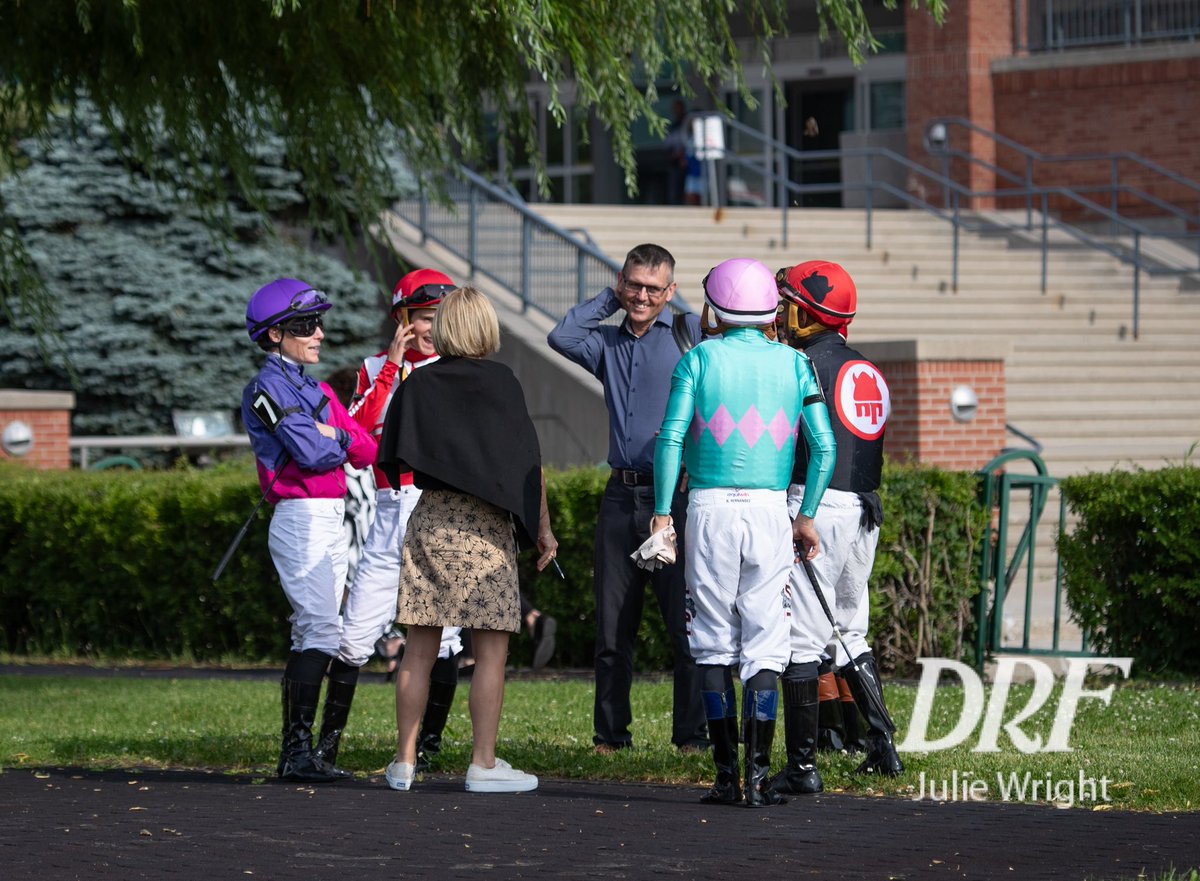 reddogcw's tweet photo. Wonder if they’re discussing someone’s third eyelid issues, how to remove a curse or potential wedding gift ideas? 🤷🏻♀️😂 @DailyRacingForm #BullDurham #IYKYK https://t.co/CoKYFH80vy
