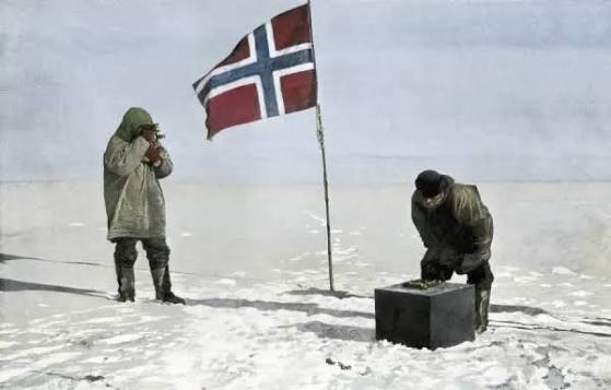 KeithWoodsYT's tweet photo. 🇳🇴 Norwegian White excellence:

- Greatest striker of his generation

- Greatest ever chess player

- First expedition to reach the South Pole and first crossing of the North Pole

- Set the record for gold medals and dominated the last Winter Olympics https://t.co/eiOINt8Kj7