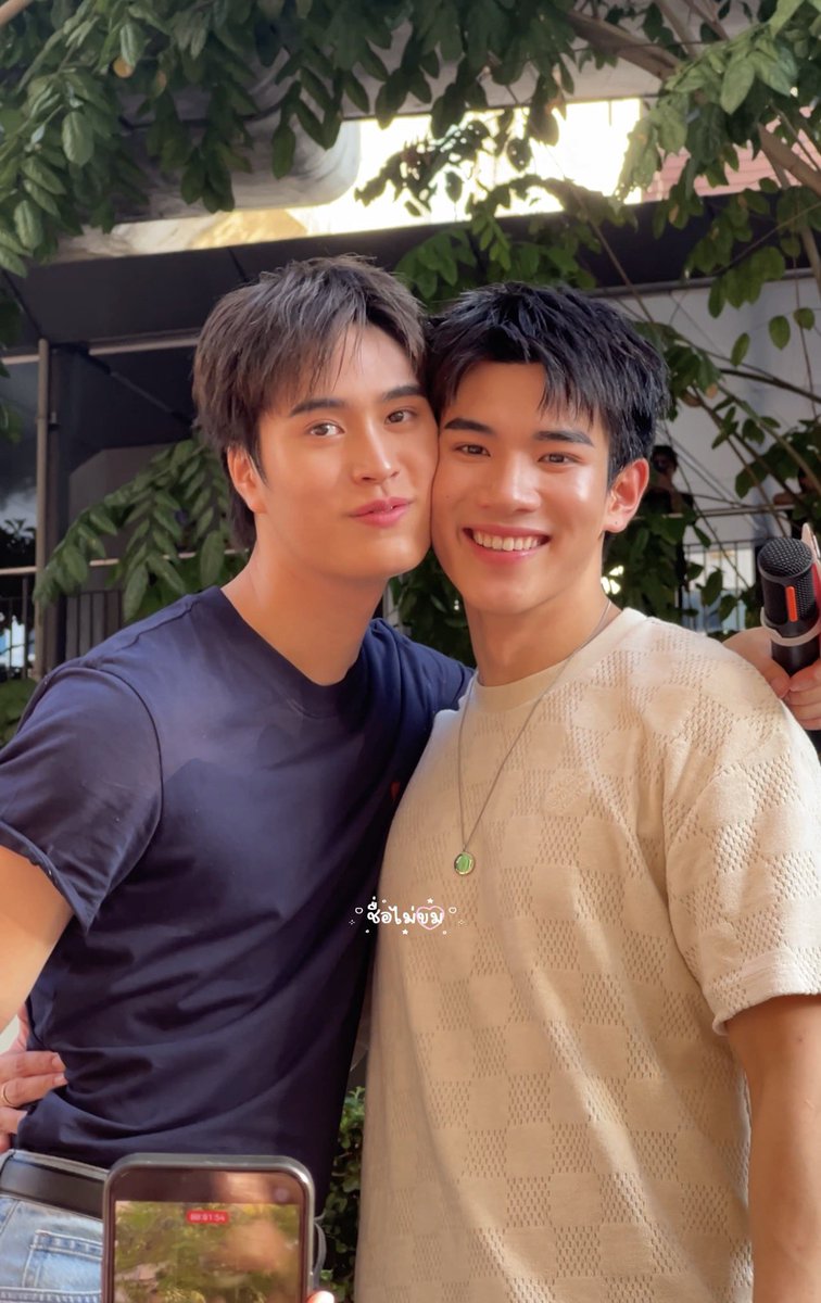 bnbnbjm's tweet photo. 2026 ให้อะไรกับด้อมคุณหนู 
:จุ่มแก้มเสรี 😌

/แต่น่ารักกันมากเลย ครั้งแรกที่ฟคให้จุ่มน้องขอคอนเซ้นกันก่อน พอต่างคนต่างโอเค มันเลยเกิดโมเม้นนี้กับด้อมเราเรื่อยๆ ((เอาอีกคับ)) https://t.co/U9aFhTzz09