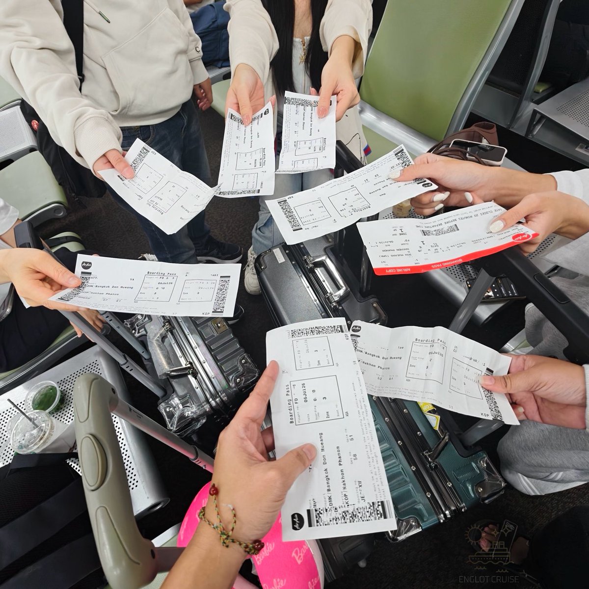EngLotCruise's tweet photo. เจอกันนครพนมค้าาาาา Go Go ✈️✈️ https://t.co/FsT5jh4aPO
