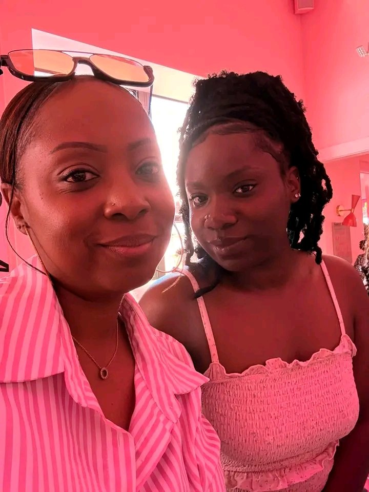dryolodnp01's tweet photo. With the one that first called me mama! 🫶🏾🤎
#motherdaughtertime
#SundayMotivation
#weekendvibes https://t.co/qxN4nVVBro