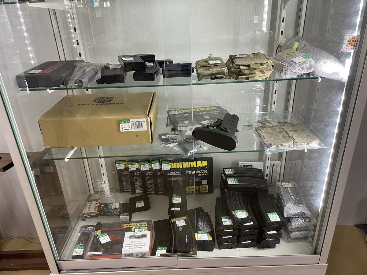 ZERO_IN_990's tweet photo. 本日も営業開始❗️
ゼロからスタート出来るショップ『ZERO-IN』です♪

新品商品、委託販売、シューティングレンジ利用可能です。

正面ゲートは閉めていますので、
裏口より入場お願いします。

#ミリタリーショップ #ZeroIn #サバゲー #山形 #ZAO #No990 #ゼロイン https://t.co/ZO7KavBAYg