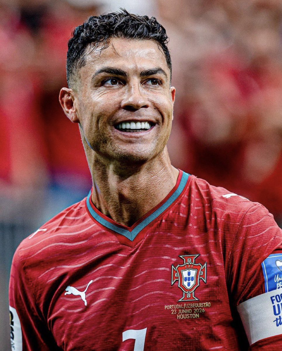 m35d0's tweet photo. ما وجدتُ يوماً أجمل من يوم لُقاك ❣️❣️❣️
#RonaldoDay https://t.co/CE4lKrPUE8