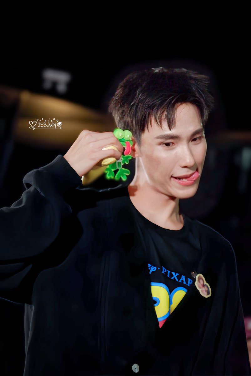 153July's tweet photo. เมะกึงมาแล้วคับบ 🤪

JUNIORMARK JUMMO X TSR5

#SFxJuniorMarkJummo
#junniorrs #Markjrtn 
#JuniorMark #JUMMO https://t.co/DpSAViVzmP