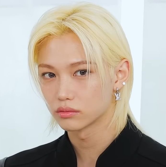 loveandskz's tweet photo. when his eyes just https://t.co/blTf9AOI3C