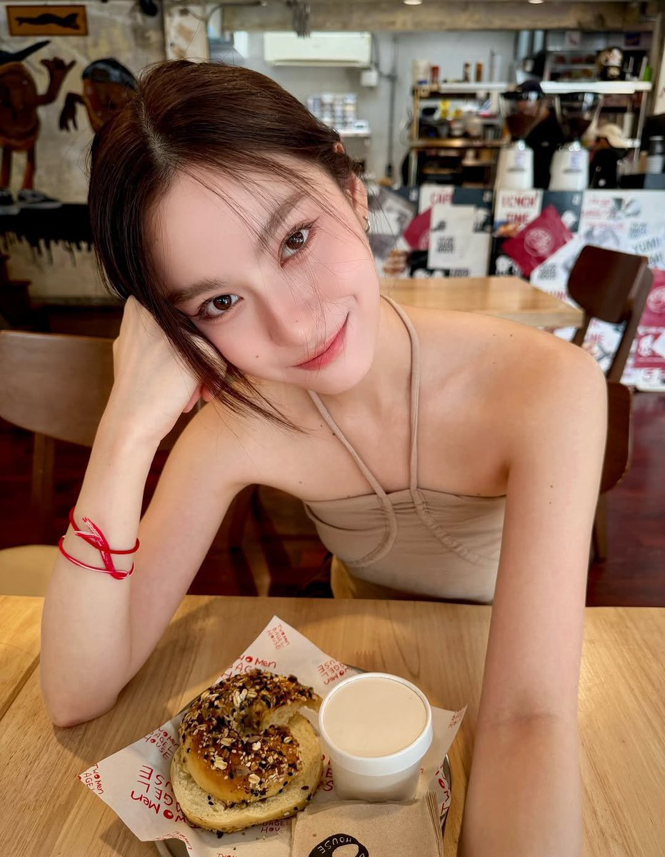 HtayThin67266's tweet photo. Stunning baby🤎#primiily https://t.co/ORyKq8L358