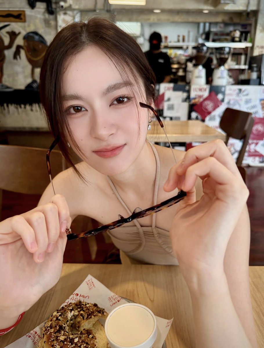 HtayThin67266's tweet photo. Stunning baby🤎#primiily https://t.co/ORyKq8L358