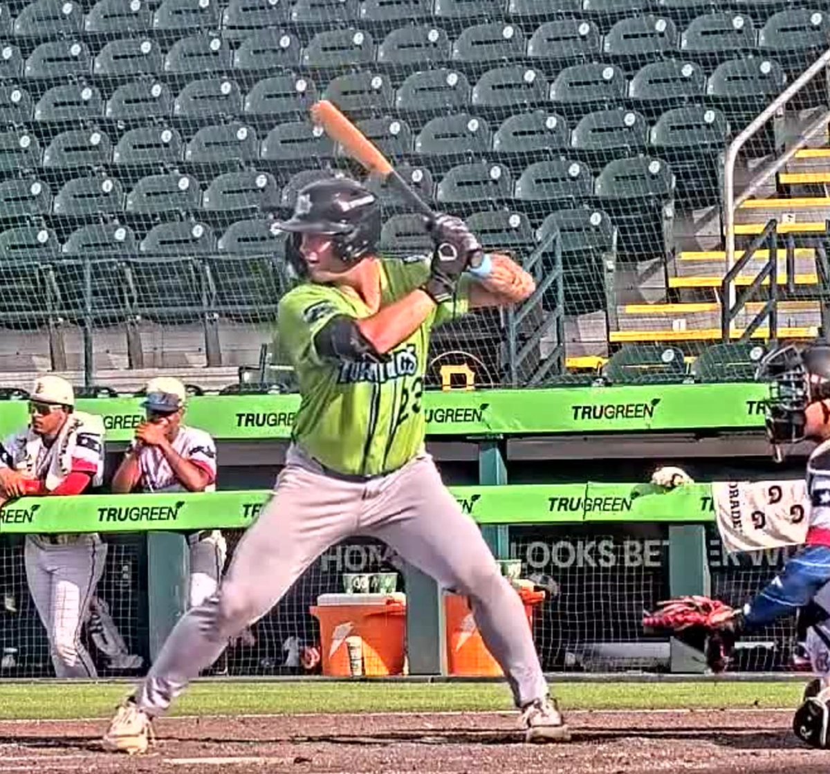 MaritimeSports_'s tweet photo. Ty Doucette led the way with a home run and three RBI's as the Daytona Tortugas defeated the Bradenton Marauders 9-8 in some Single-A baseball.
Five games into July and the Dartmouth, Nova Scotia native is hitting a red hot 🔥 .409 with three home runs.
#MSNN #Doucette #NovaScotia #Reds