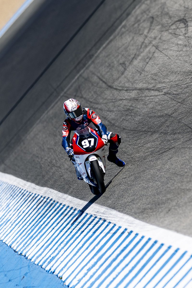 OgiwaraRyota's tweet photo. JrGP Rd.3 in Jerez

P9／P7

表彰台が見えていただけに悔しいですが、前進できているのでもうひと押しです。

#JuniorTalentTeam https://t.co/zoYSjfJkOm