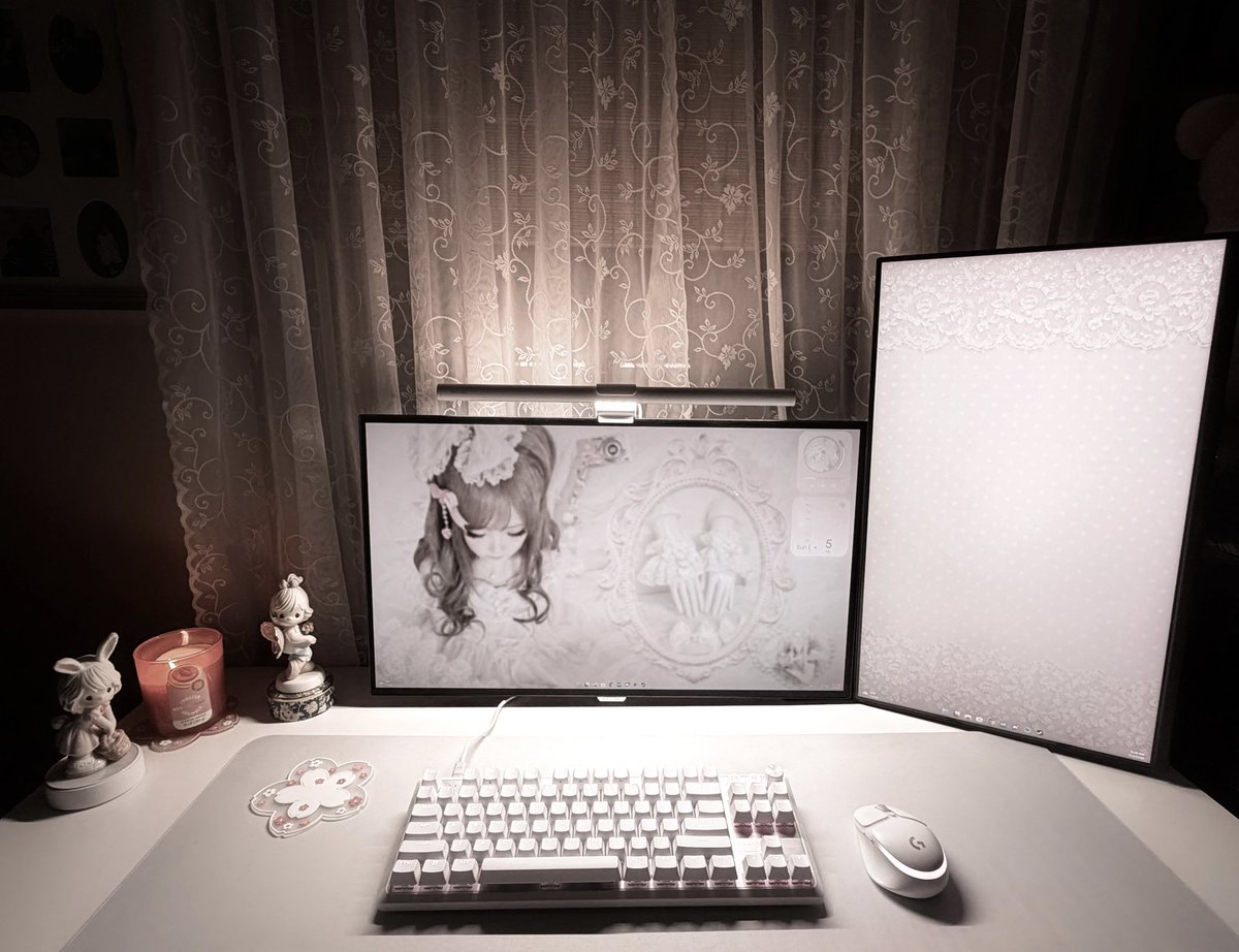 cathedralized's tweet photo. wunderschön #setup #pc https://t.co/nou7n5tfDT