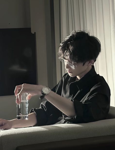 Arjano7's tweet photo. Loving this peaceful moment 오늘의 추억 만들기 😊😊
mJX https://t.co/ytWNp4PZTw