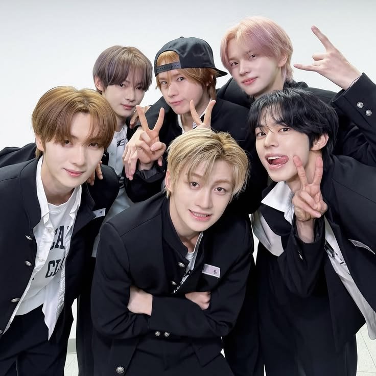 lastchukjae's tweet photo. tws as early txt songs (no one asked for) https://t.co/7zJaehhBGE