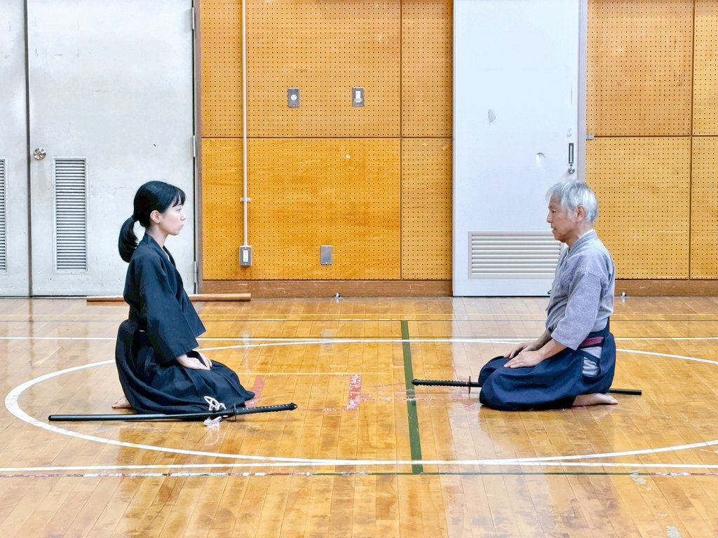 ayai_no's tweet photo. 今週の金曜日は天然理心流 演武披露です！

私は抜刀四本と柄砕きなど座技3本、先輩は立ち技、先生方は巻藁を斬るなどなさいます

どなた様もお気軽に！

日にち：2026/7/10(金)
演武の時間：17:25〜17:45
場所：三鷹市 北野ハピネスセンター
(吉祥寺駅↔千歳烏山駅のバスが便利)

#天然理心流
#剣術 https://t.co/yFt7BnVtPW