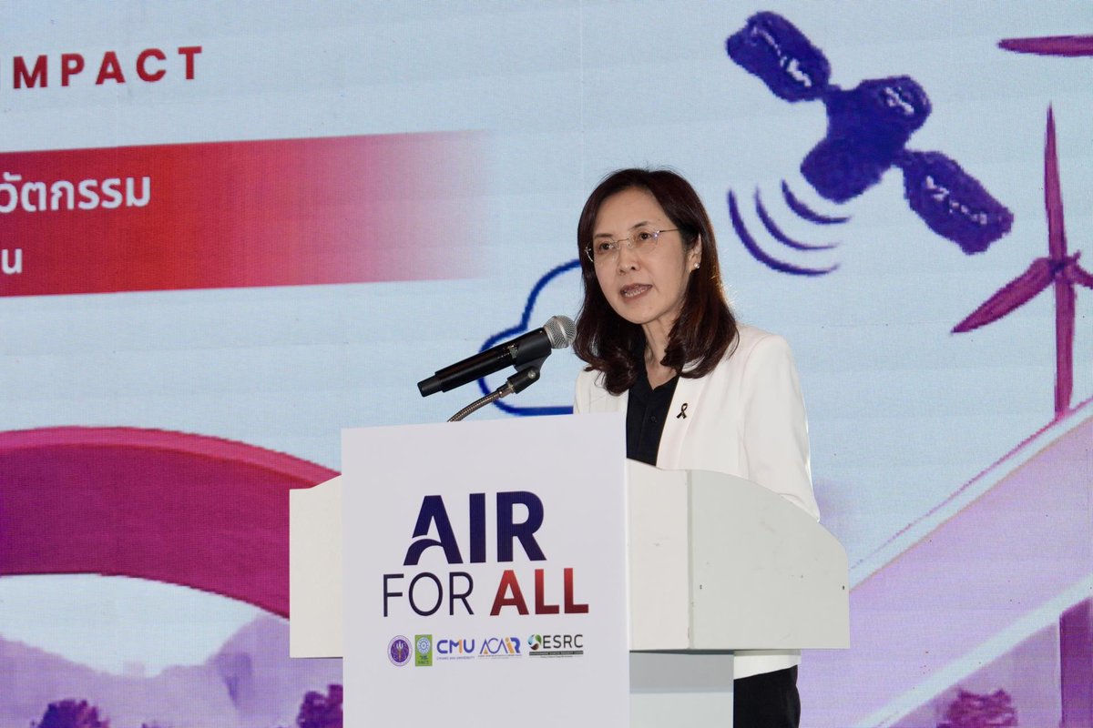 sci_cmu's tweet photo. Driving change for a better future. CMU, presents the results of the “Air for All” project—an integrated approach to solving the urgent PM2.5 crisis through science and innovation. 🌫️🔬
🌳https://t.co/DTXDEaHuW4
 #SCICMU #CMU #AirForAll #PM25 #SustainableFuture https://t.co/5SVcyiBFfq