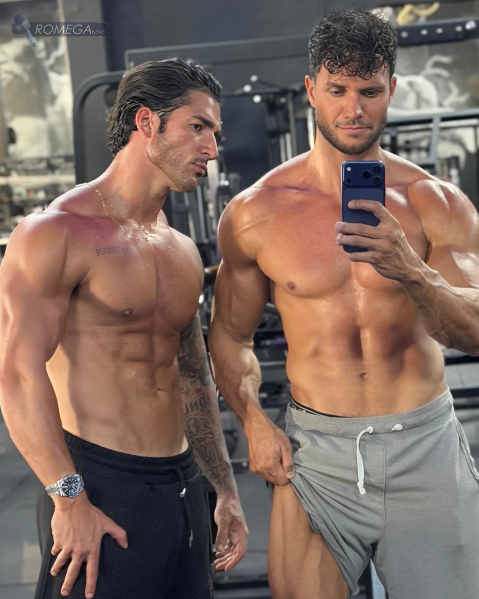 Romega_TV's tweet photo. #FabioAgostoni y #StefanoPiccioni se andan aplicando en el gym, después de #LaCasaDeLosFamosos 😍🔥

#lifestyle #rolemodels #community #motivation https://t.co/cqd6klFieQ