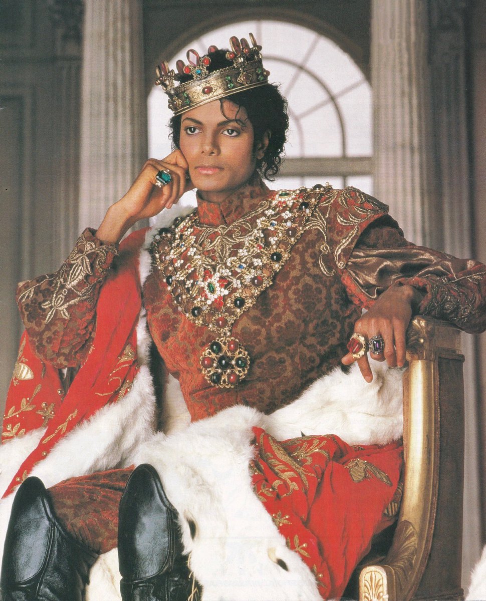 DullahTheking2's tweet photo. The #1 Global Digital Artist for 33 days straight....

Legends don't compete, they lead 🔥🐐👑 https://t.co/PW8VjzrxB7
