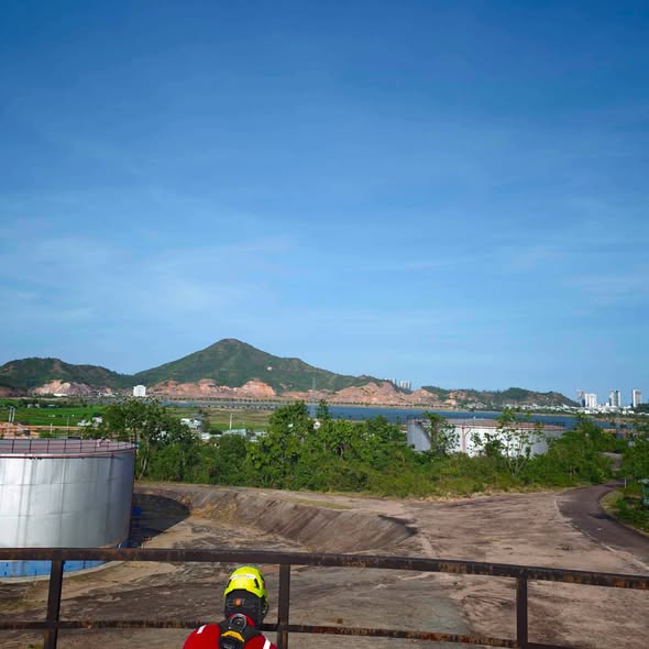 NdtQis's tweet photo. API SURVEY DEPARTMENT – QIS TECHNICAL SURVEY DIVISION CARRIES OUT PERIODIC ABOVEGROUND STORAGE TANK INSPECTION IN ACCORDANCE WITH API 653
------------------------------------------
#QISGlobal https://t.co/O1E3eZrQDB