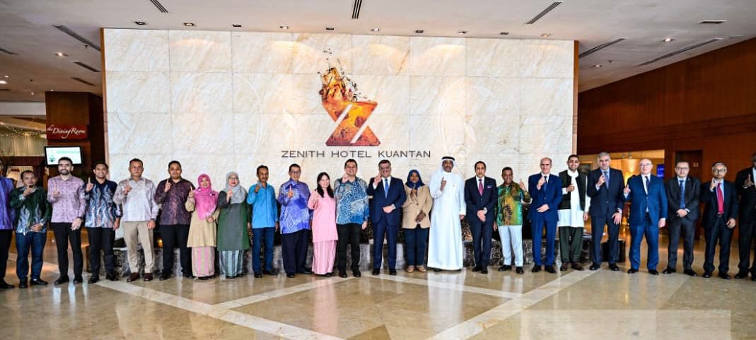 MDVinMalaysia's tweet photo. High Commissioner H.E. Dr. @Mariyam_Shab attended a briefing on the Pahang State's development initiatives and tourism sector by the State Government of Pahang and Pahang Tourism during the Arab and Muslim Ambassadors visit to the State of Pahang. https://t.co/IO72Ppu5DJ