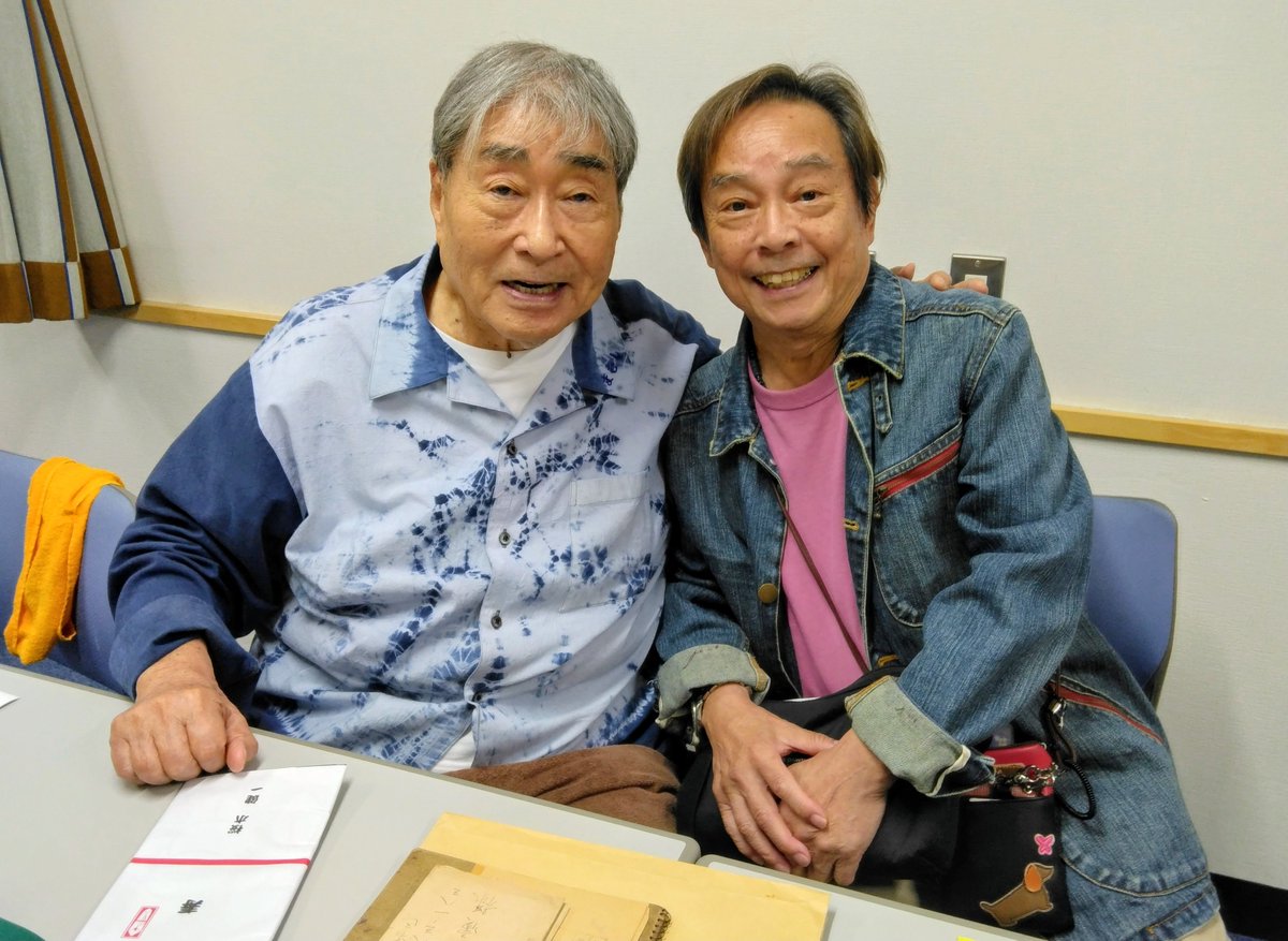 shockerohno's tweet photo. 昨日は『柔道一直線』の桜木健一さんと一緒に、その昔、『大野剣友会同窓会イベント』をやった星陵会館に17年振りで行き、『ウルトラマン』のスーツアクター・古谷敏さんのバースデーのお祝いに😆👍💕💕　ステージには、御年90歳の毒蝮三太夫さんにフジアキコ隊員・桜井浩子さん他ステキなゲストが‼️ https://t.co/65dF0Ppp23