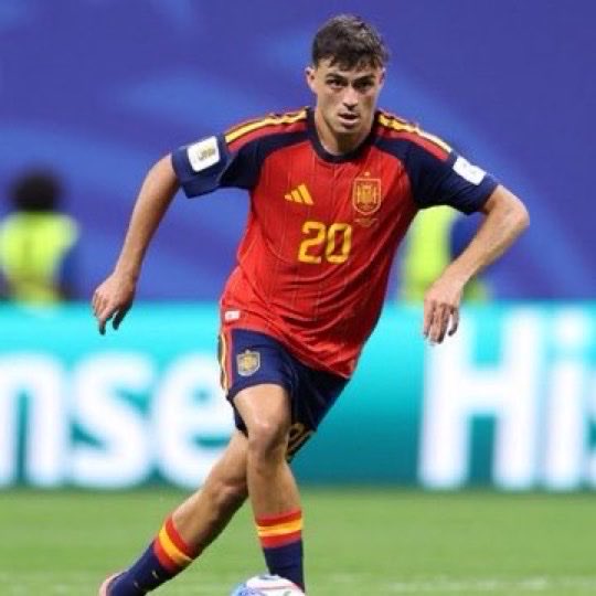 8pua_'s tweet photo. موضوع ان بيلنجهام بدقيقة ضد المكسيك ساهم باليورو + كاس العالم اكثر من بيدري في ١٨ مبارة ما اخذت حقها من الضحك https://t.co/izJucloAHp