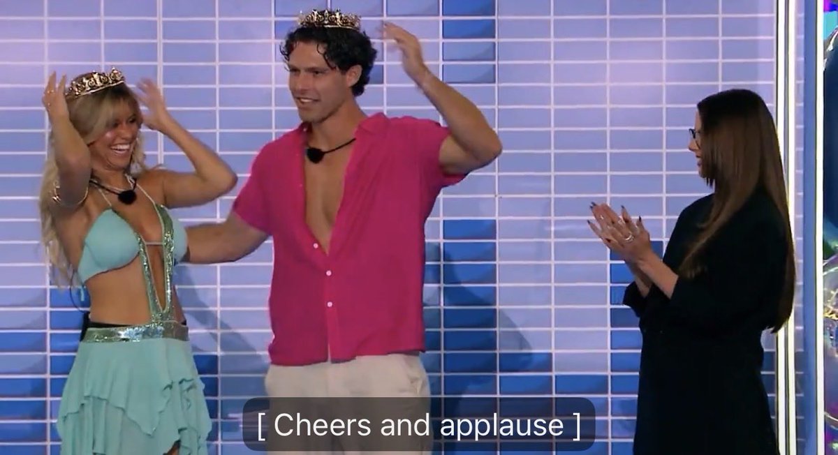 zacharymikel's tweet photo. Why do Kenzie and Dylan look like they’re about to bop to the top? @loveislandusa #loveislandusa #sharpayandryan https://t.co/KE4m15yTeh