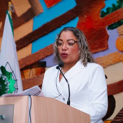 johnnyteranb's tweet photo. Asistí al Primer Congreso Interdisciplinario de Derecho: Justicia, Desafíos y Evolución, realizado en honor a los 59 años de creación de la Corte Provincial de Justicia de Los Ríos.

Agradezco a la Asociación Ecuatoriana de Magistrados y Jueces de Los Ríos, por la invitación. https://t.co/RQwvrbyi33