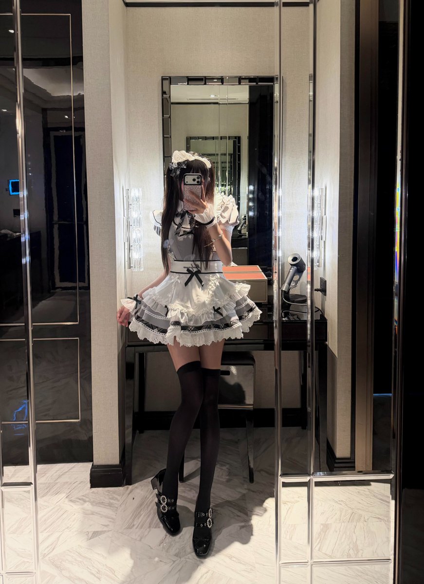 bcbb0501's tweet photo. 是想我了 还是怪我了
#みねりお #グラビア #cosplay #メイド 
#1ミリでもいいなと思ったらRT https://t.co/r9cHH2NU8P