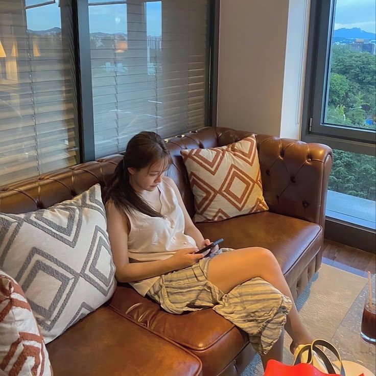 pis5ces's tweet photo. #yeri #예리 #redvelvet https://t.co/kcUHy9Szpk