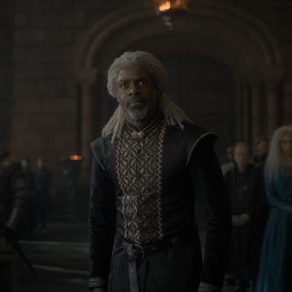 ThronesUpdates's tweet photo. "Your son, Jacaerys, lived and died as a bastard!"

Vaemond would be so proud of Corlys 😅 #HouseOfTheDragon https://t.co/vomgegeFiL