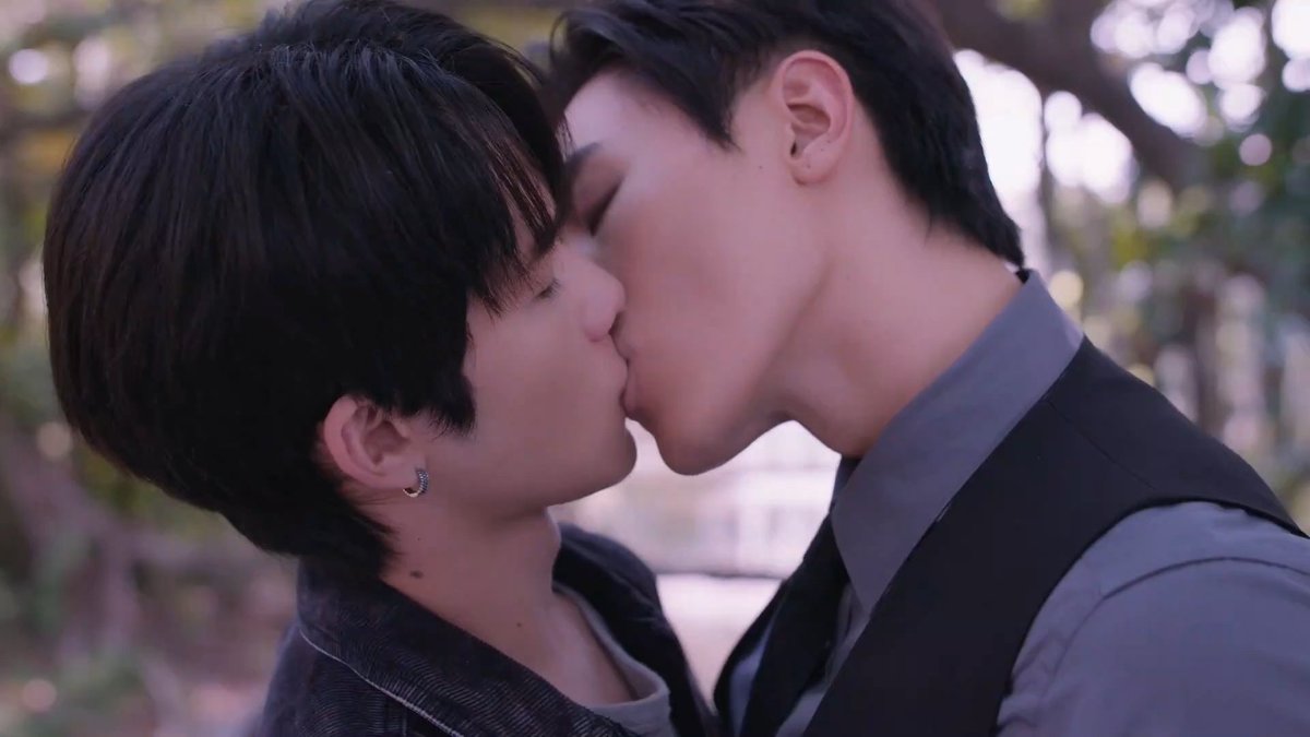 boyslovehub's tweet photo. ‘PAYBACK’ is currently the world's most-watched Thai series on iQIYI. https://t.co/CvPZ46ot94